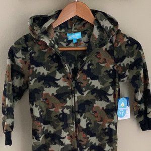 Lightning Bug one-piece zip-up Camo Pajamas NWT (kids xs 4/5)